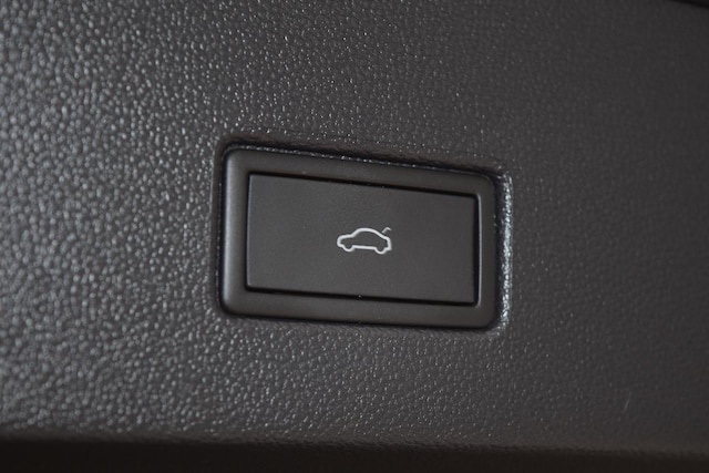 Volkswagen T-Roc TSI Navi el. Heckklappe