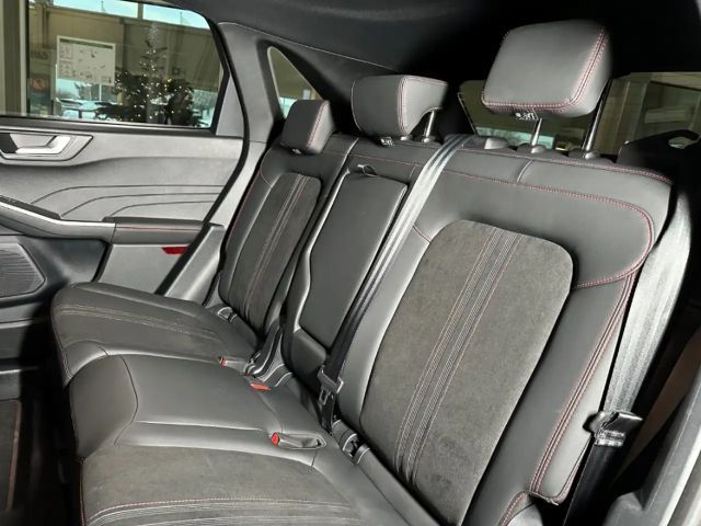 Ford Kuga Hybrid ST Line X