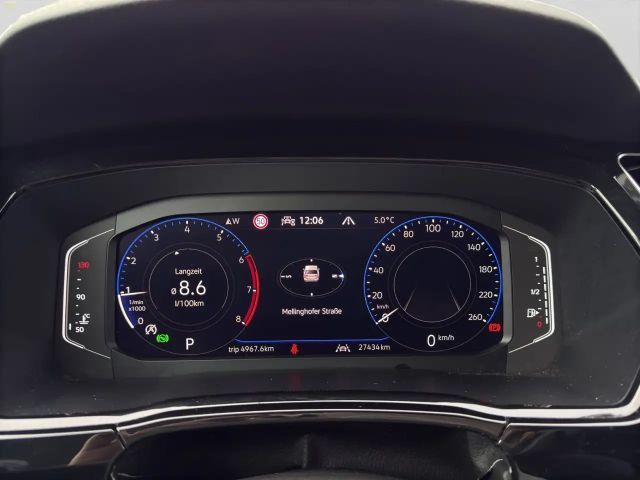 Volkswagen Touran 1.5 TSI DSG R-Line