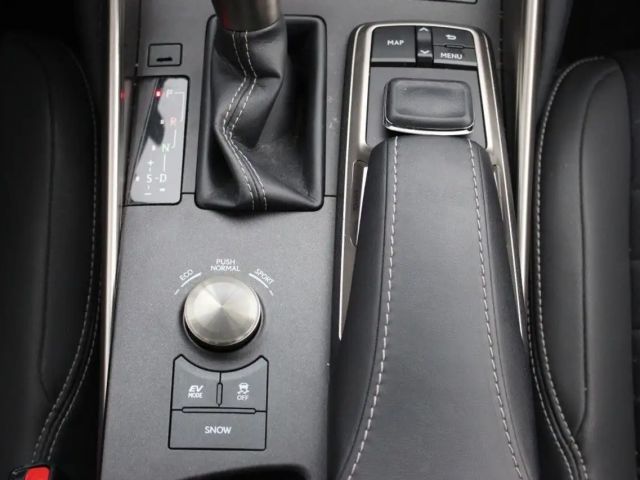 Lexus IS-Serie Premium