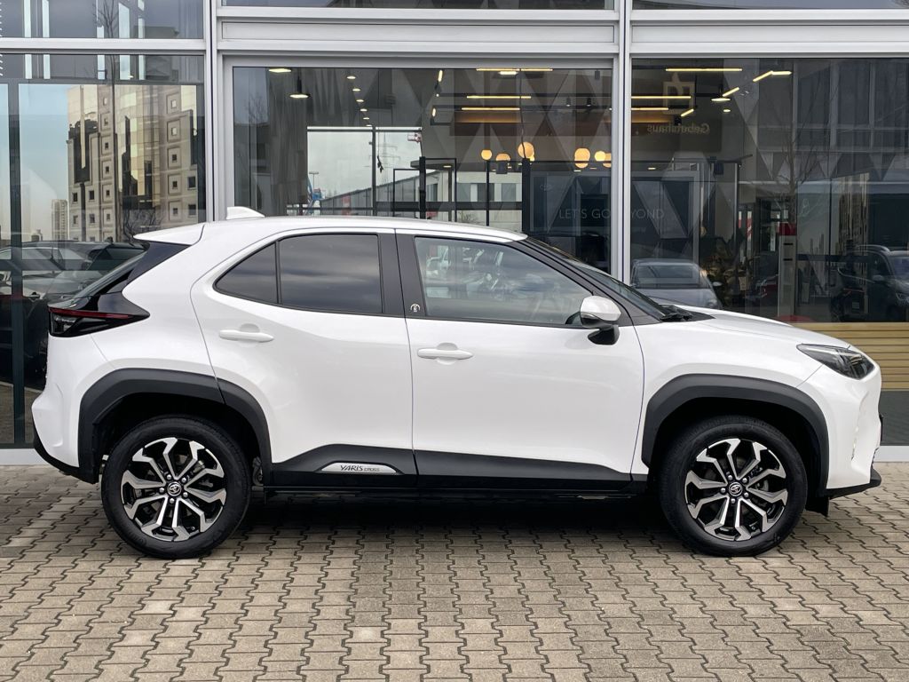 Toyota Yaris Cross 5-deurs Team D