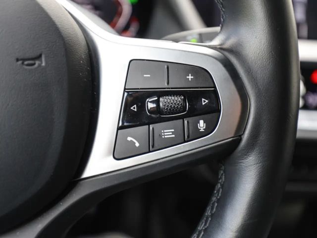 BMW 118 118i M-Sport Sedan