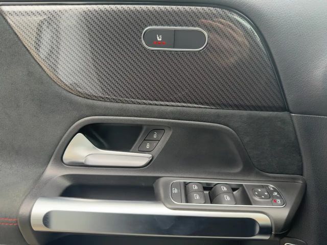 Mercedes-Benz GLB 180 AMG Line GLB 180 d