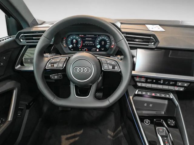 Audi A3 35 TFSI S-Line Sedan Sportback