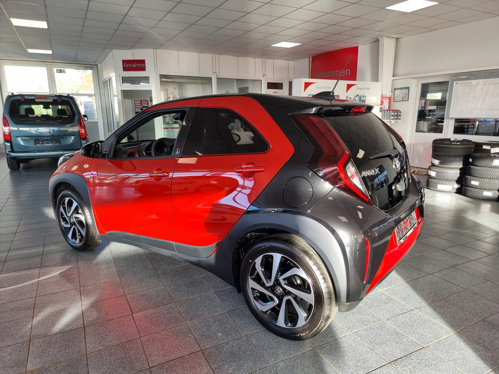 Toyota Aygo X 5-deurs Basis Team D