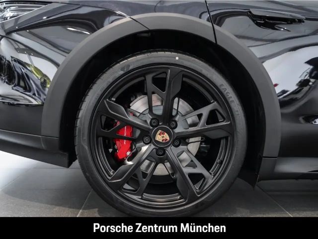 Porsche Taycan 4S Cross Turismo