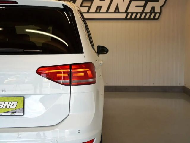 Volkswagen Touran DSG