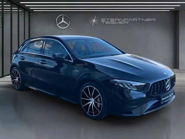 Mercedes-Benz A 35 AMG 4MATIC AMG Line
