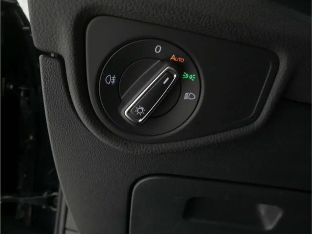 Volkswagen Touran 2.0 TDI DSG R-Line