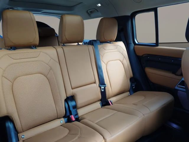 Land Rover Defender AWD P400