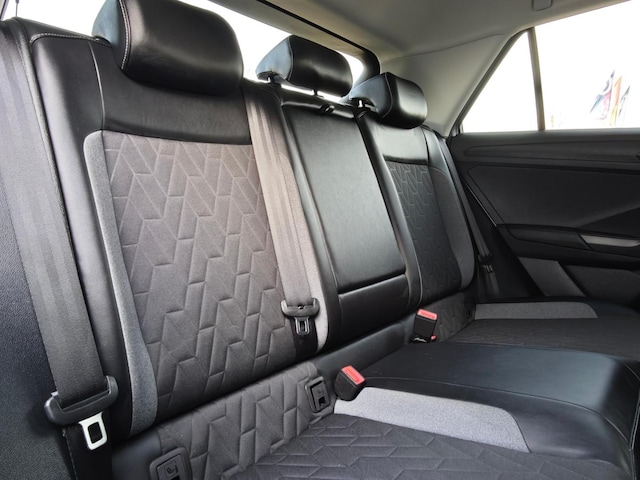 Volkswagen T-Roc 2.0 TDI DSG