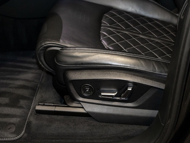 Audi Q7 50 TDI Quattro S-Line