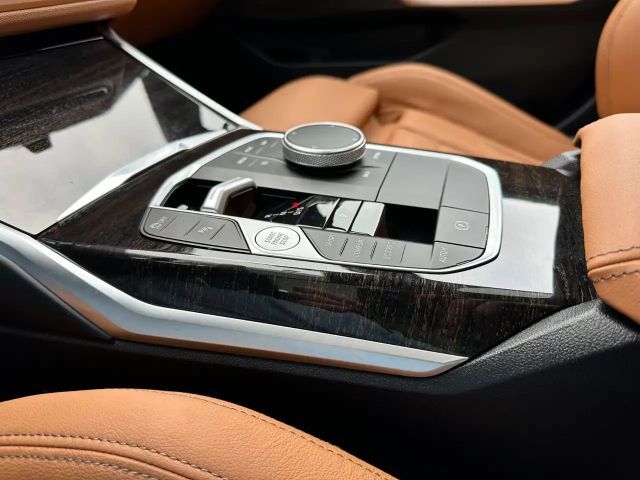 BMW 320 320d M-Sport Touring xDrive