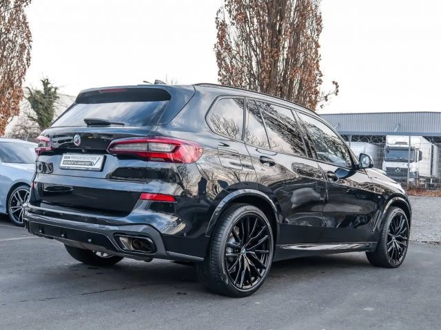 BMW X5 M-Sport M50i