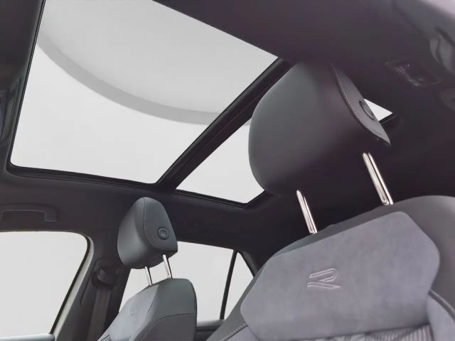 Volkswagen T-Roc 1.5 TSI DSG R-Line