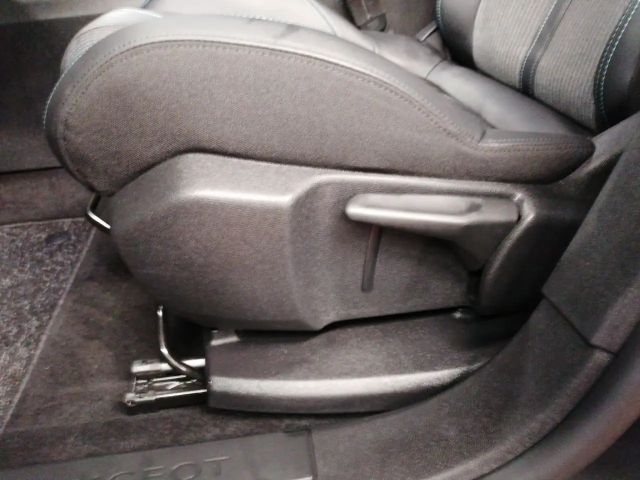 Peugeot 3008 Allure Pack EAT8 Hybrid