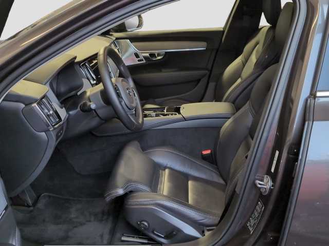 Volvo V90 AWD Recharge T8