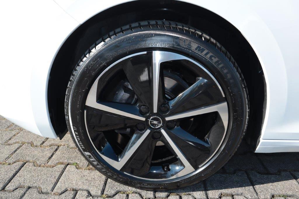 Opel Astra 1.2 Turbo Elegance Sports Tourer