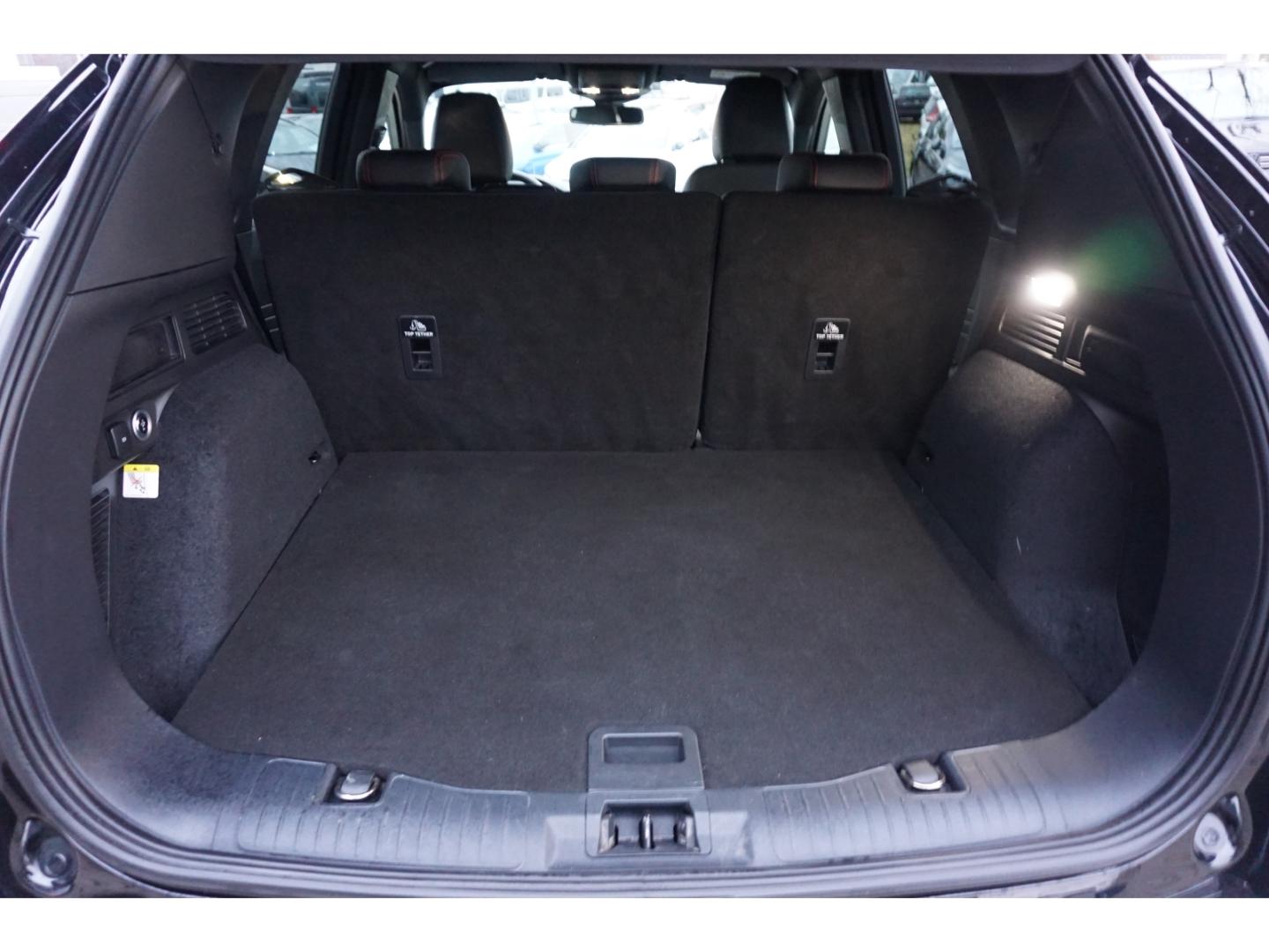 Ford Kuga Plug in Hybrid ST Line X