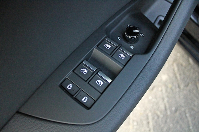 Audi S6 Quattro Sedan