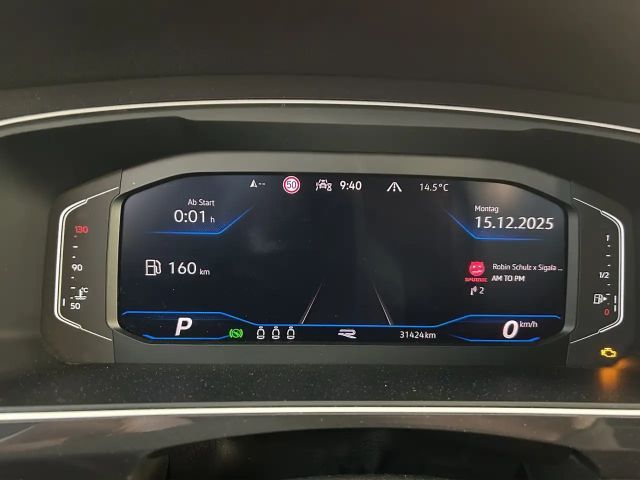 Volkswagen Tiguan Allspace DSG IQ.Drive R-Line