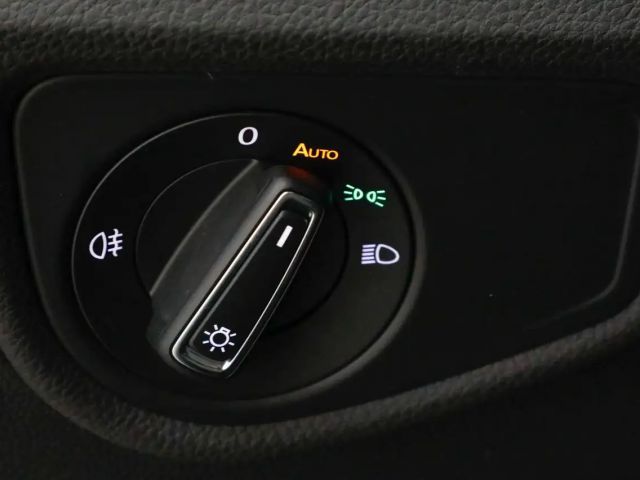 Volkswagen Touran 1.5 TSI DSG