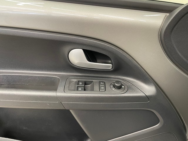 Volkswagen e-up! Move Move up! Style