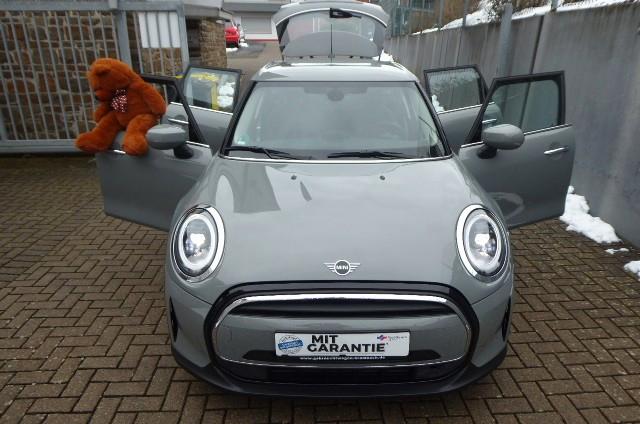 MINI Cooper 5-deurs Essential