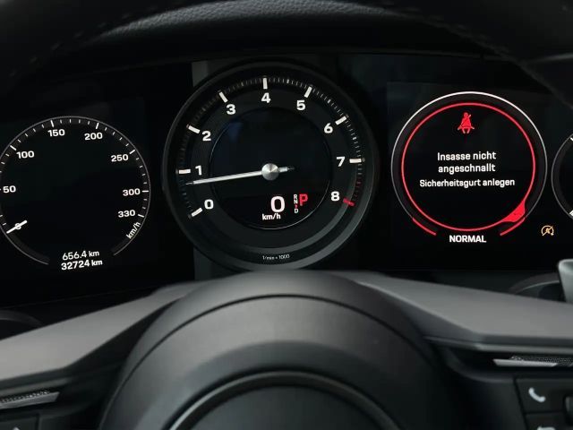 Porsche 992 Cabrio Carrera