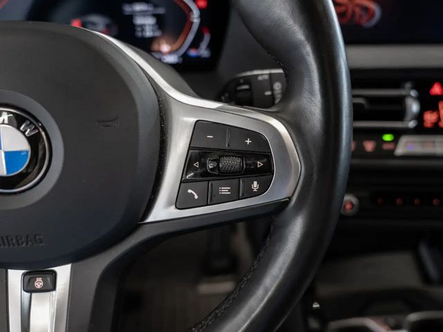 BMW 118 118i M-Sport Sedan