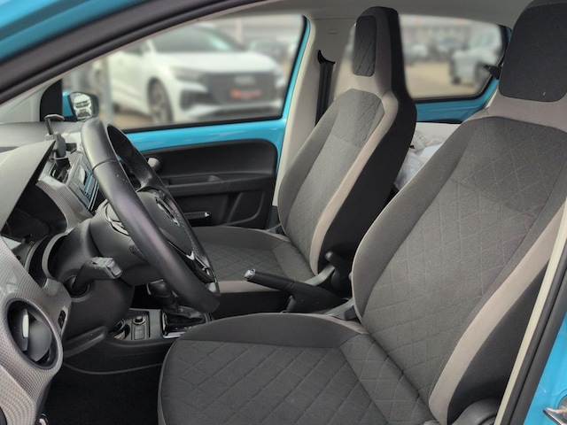 Volkswagen e-up! Move Move up!