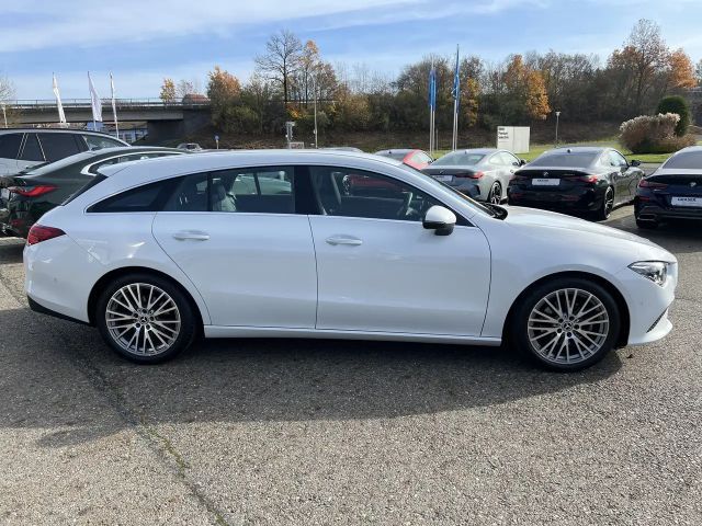 Mercedes-Benz CLA 200 Shooting Brake