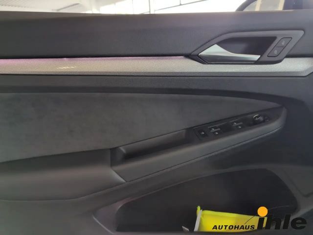 Volkswagen Golf DSG Golf VIII Style Variant