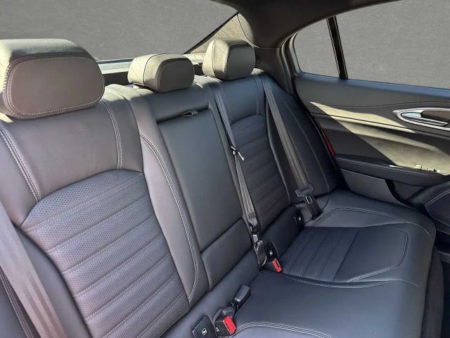 Alfa Romeo Giulia Turbo Veloce