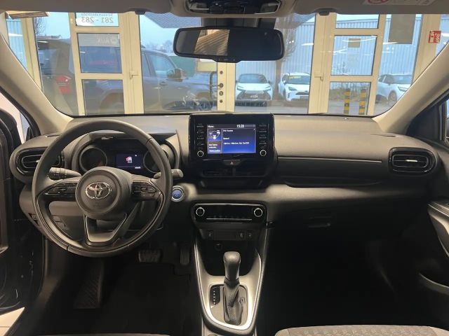 Toyota Yaris Comfort Hybride Team D