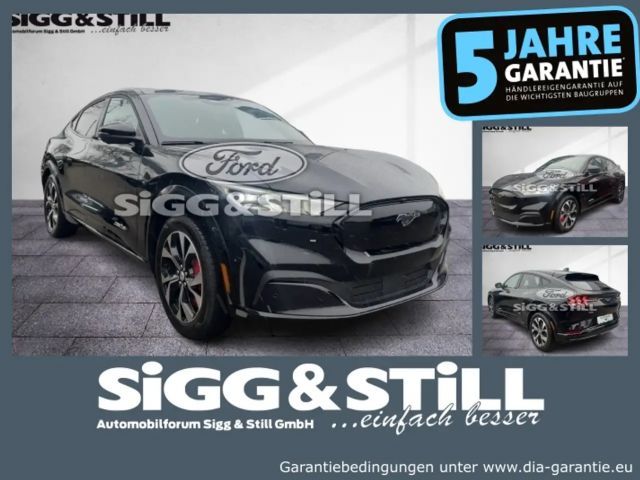 Ford Mustang Mach-E AWD Premium