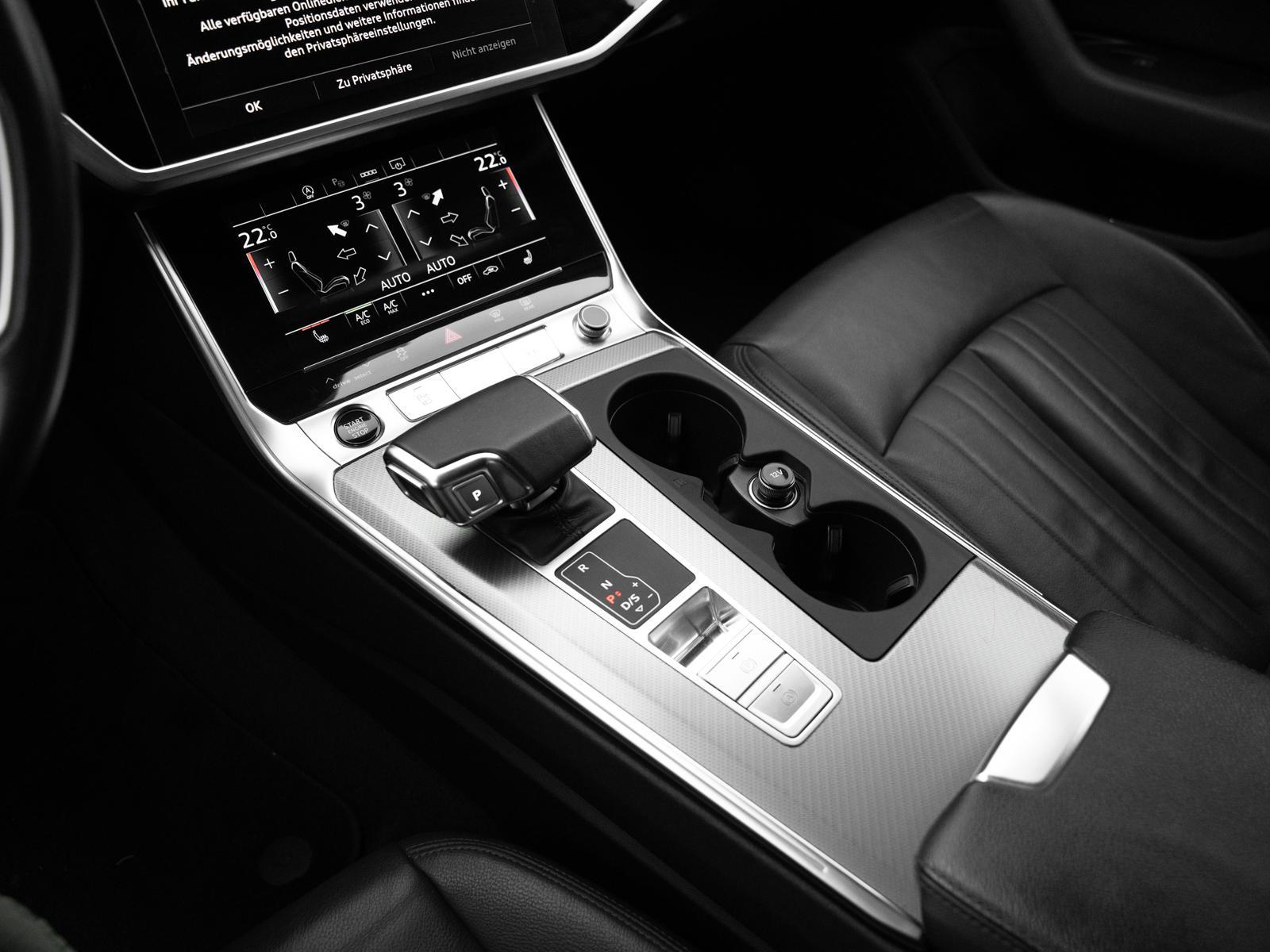 Audi A6 55 TFSI Business Quattro Sedan