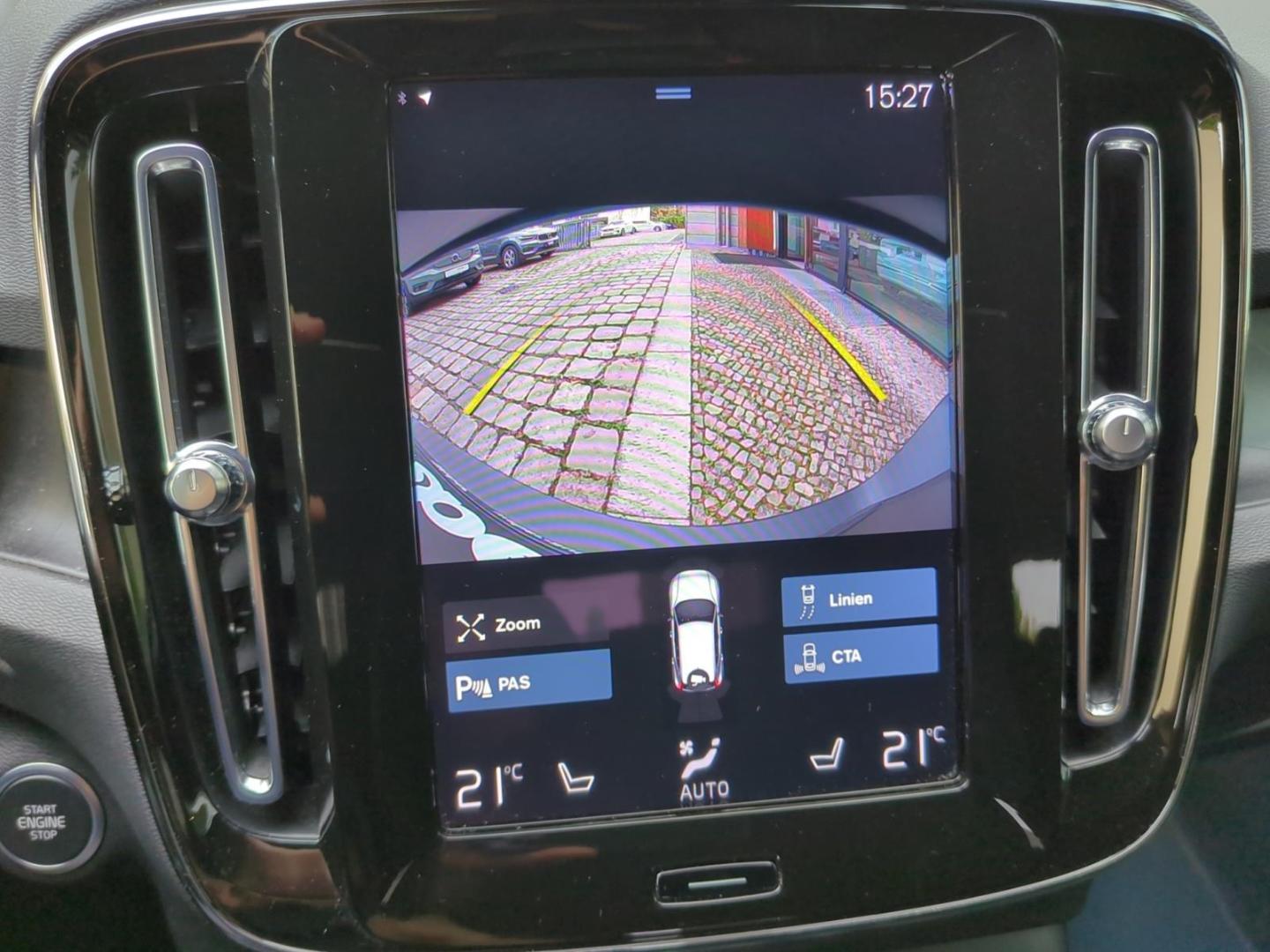 Volvo XC40 Core Recharge T4