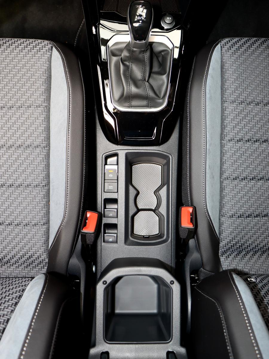 Volkswagen T-Roc 1.5 TSI Cabriolet DSG R-Line