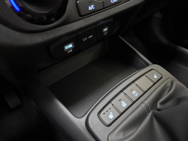 Hyundai i10 1,0 SITZHEIZ.+LENKRADHEIZ.+ RÜCKFAHRKAMERA+NAVIGAT