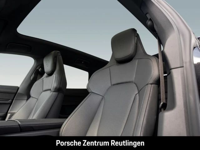 Porsche Taycan 4S Cross Turismo