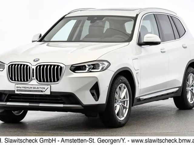 BMW X3 xDrive30e