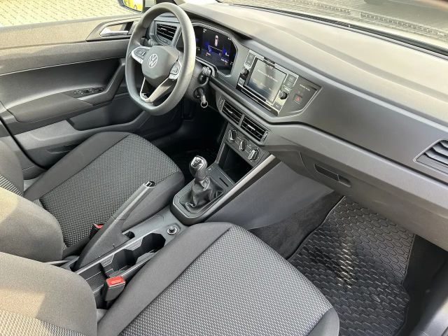 Volkswagen Polo 1.0 MPI