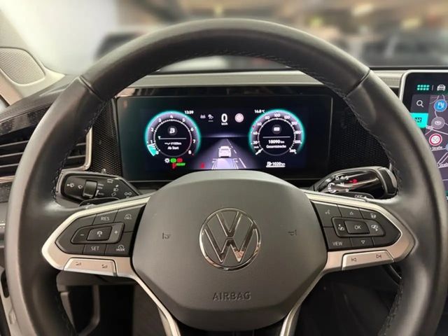 Volkswagen Passat 1.5 eTSI Business DSG Variant