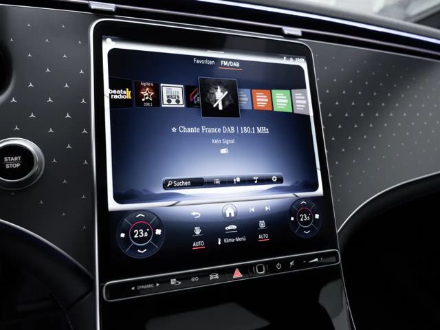 Mercedes-Benz EQE 300 Sedan