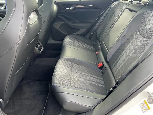 Volkswagen Passat 2.0 TDI R-Line Variant