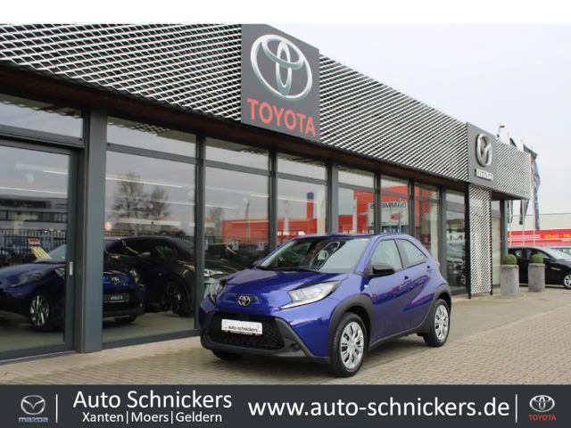 Toyota Aygo X Hatchback Play X-play
