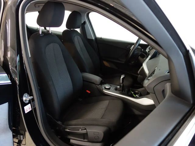 BMW 116 116i Advantage pakket Sedan