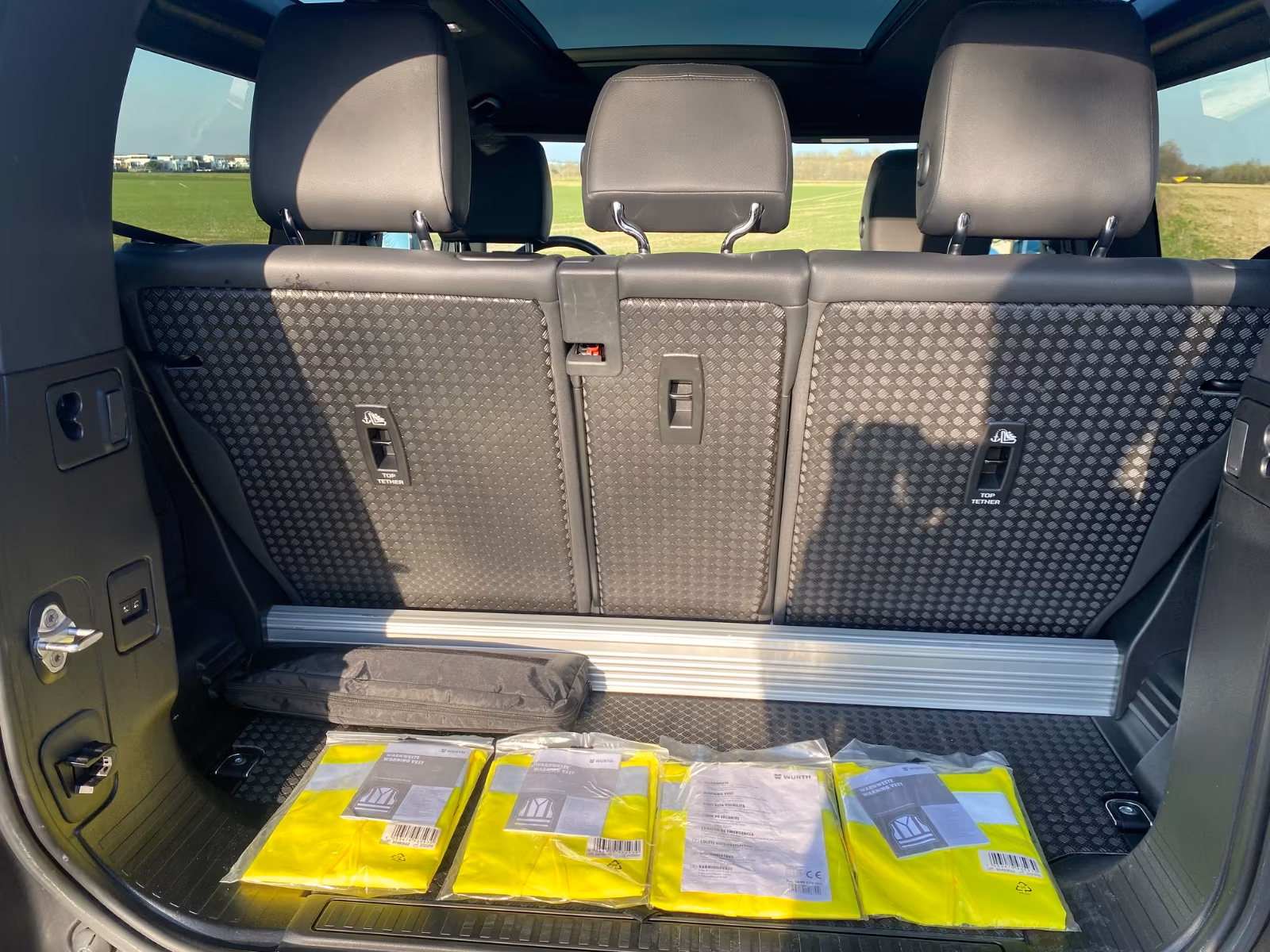 Land Rover Defender 90 Dynamic P400 S