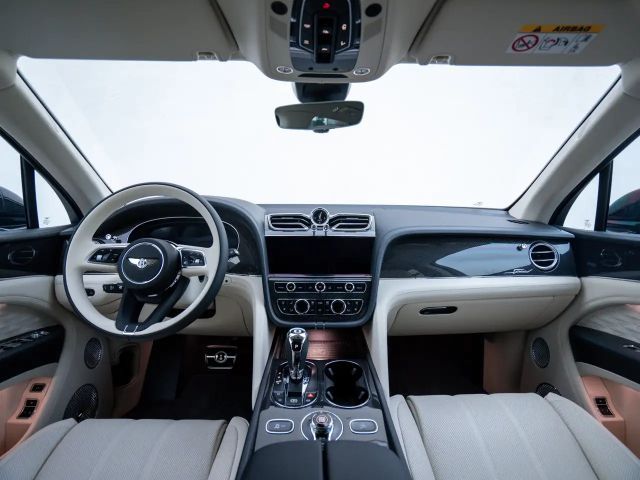 Bentley Bentayga Speed / Akrapovic Titan Auspuffanlage